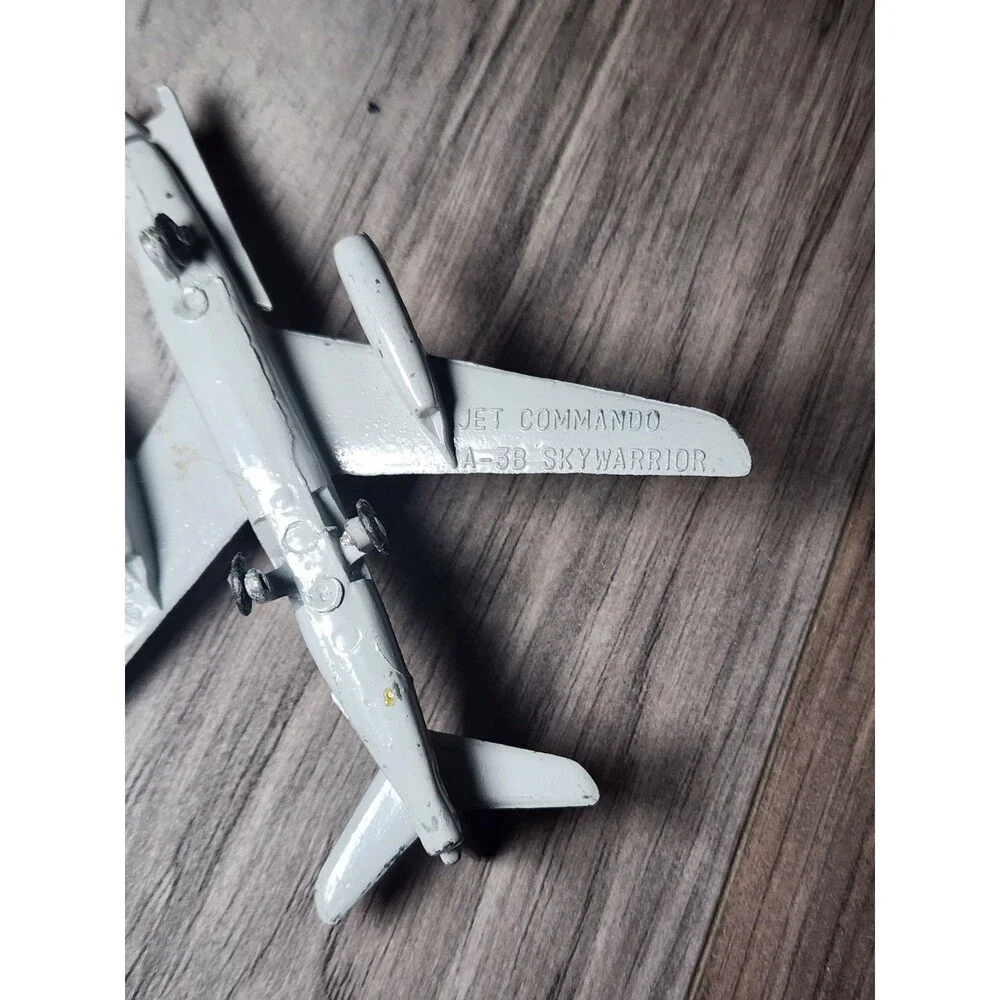 N/A vintage diecast